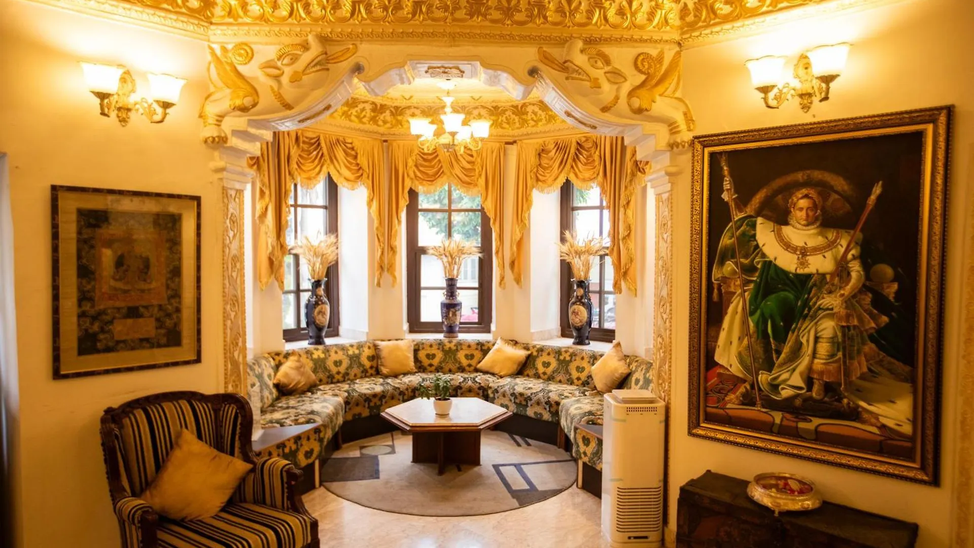 Maya Manor Boutique Hotel By Kgh Group Катманду